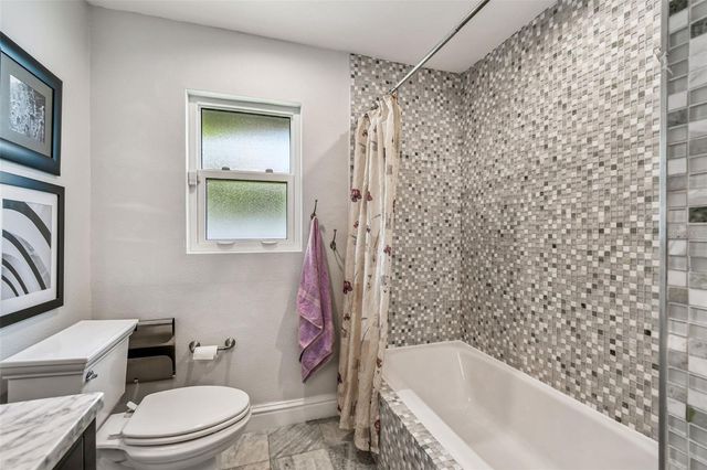 221 HOWARD DRIVE, Belleair Beach, FL 33786