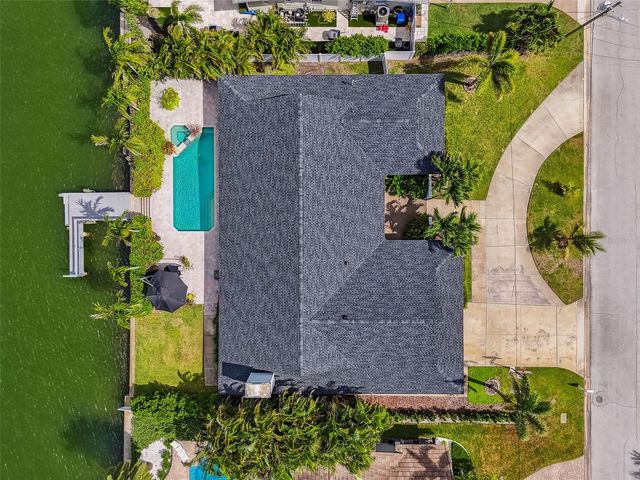 221 HOWARD DRIVE, Belleair Beach, FL 33786