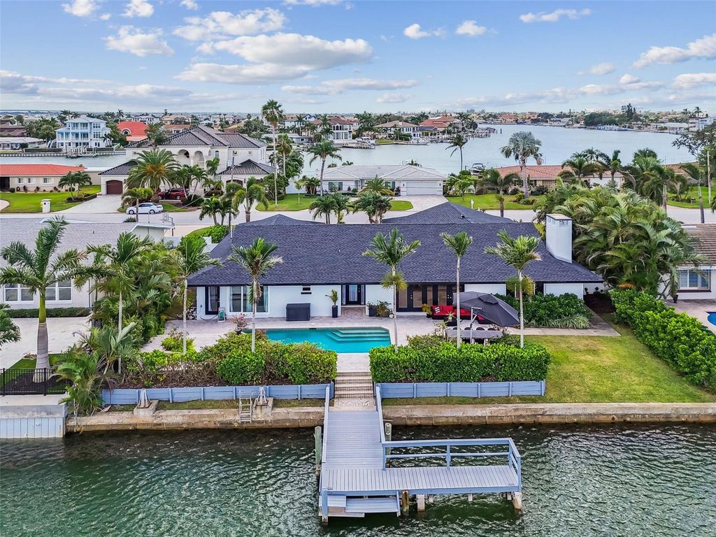 Image 1 of property listing at 221 HOWARD DRIVE, Belleair Beach, FL 33786