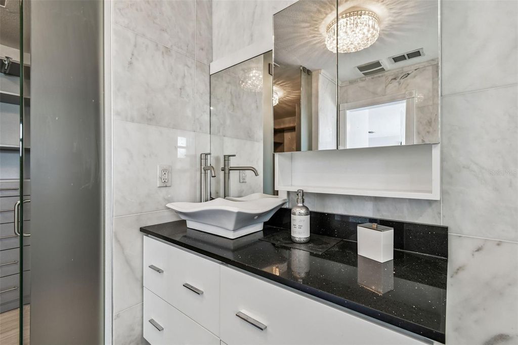 Image 58 of property listing at 221 HOWARD DRIVE, Belleair Beach, FL 33786