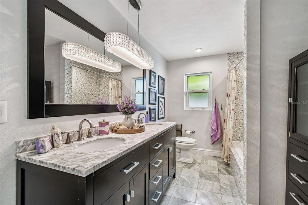 Image 67 of property listing at 221 HOWARD DRIVE, Belleair Beach, FL 33786