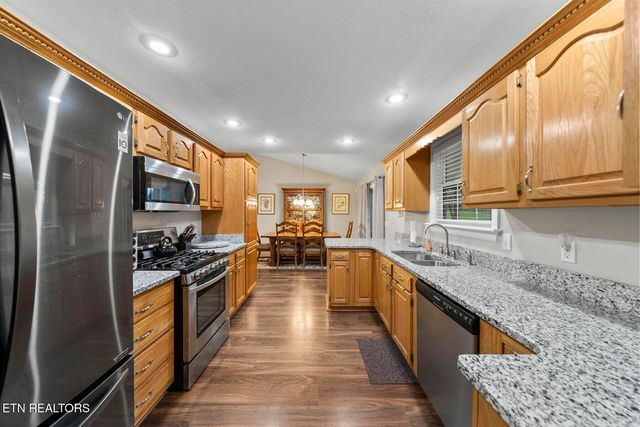 1303 War Eagle Drive, Crossville, TN 38572