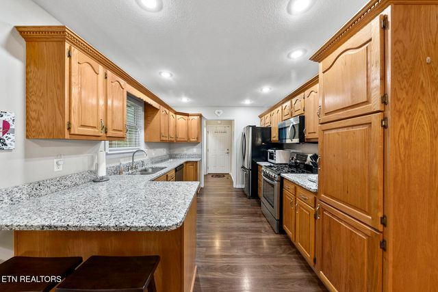 1303 War Eagle Drive, Crossville, TN 38572
