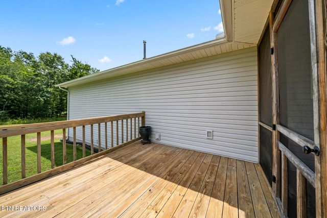 1303 War Eagle Drive, Crossville, TN 38572