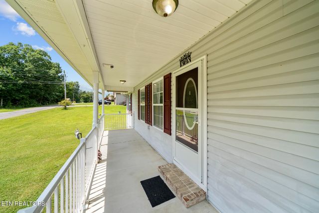 1303 War Eagle Drive, Crossville, TN 38572