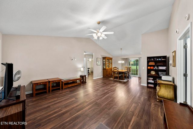 1303 War Eagle Drive, Crossville, TN 38572