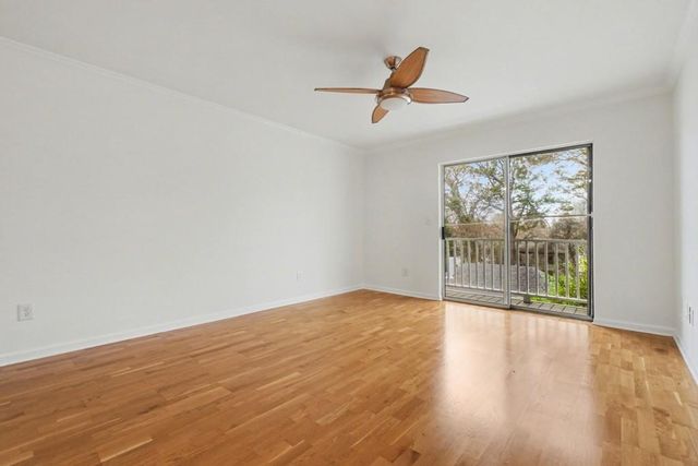 1041 State NW Street 34, Atlanta, GA 30318