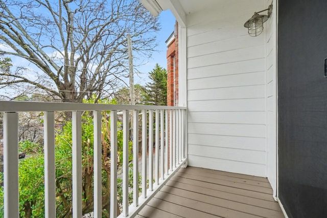 1041 State NW Street 34, Atlanta, GA 30318