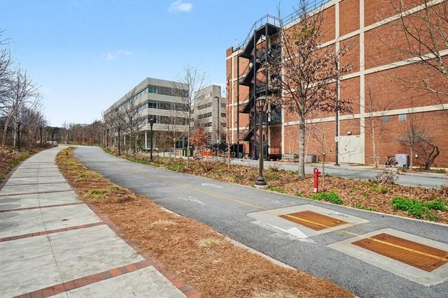 1041 State NW Street 34, Atlanta, GA 30318