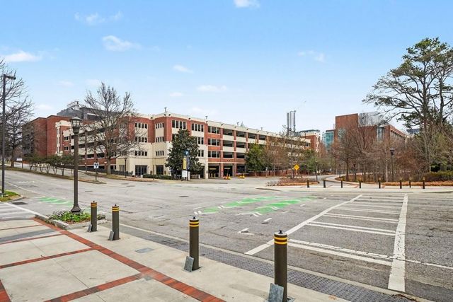 1041 State NW Street 34, Atlanta, GA 30318