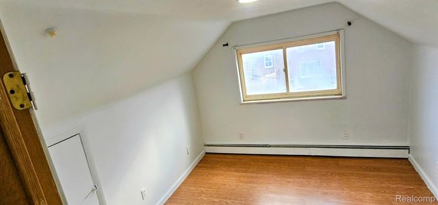 24653 Eureka Avenue, Warren, MI 48091