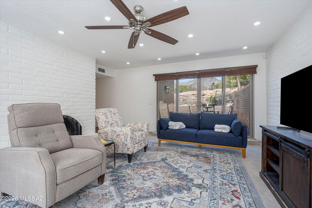 4671 E Camino De Oro, Tucson, AZ 85718