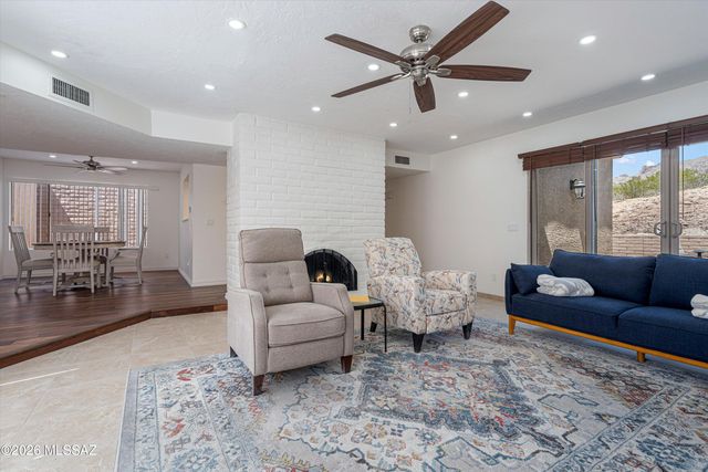 4671 E Camino De Oro, Tucson, AZ 85718