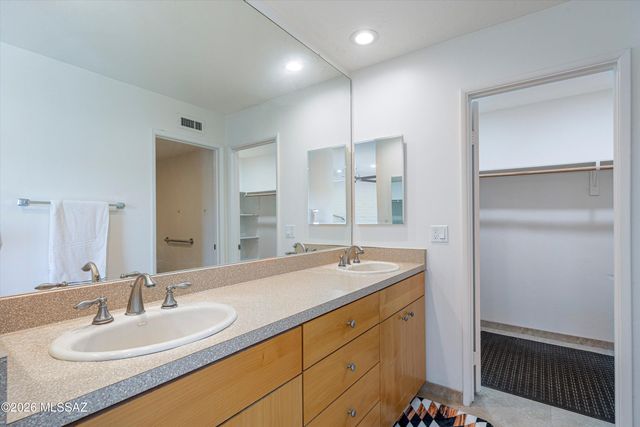 4671 E Camino De Oro, Tucson, AZ 85718