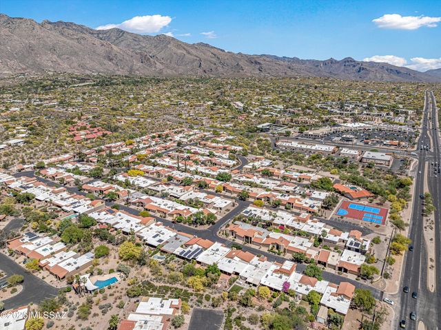 4671 E Camino De Oro, Tucson, AZ 85718