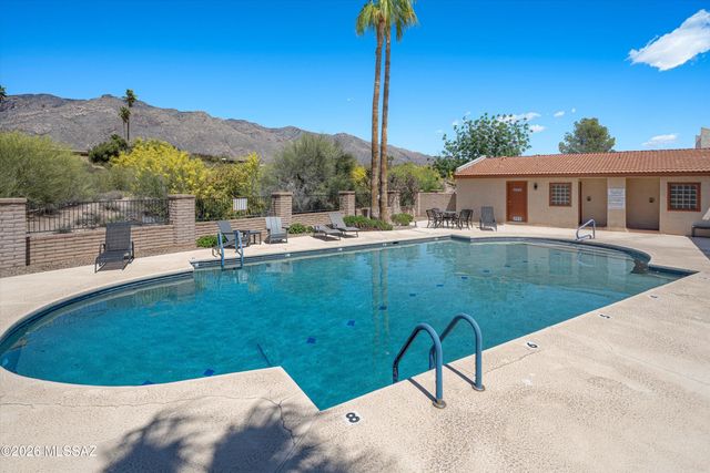 4671 E Camino De Oro, Tucson, AZ 85718