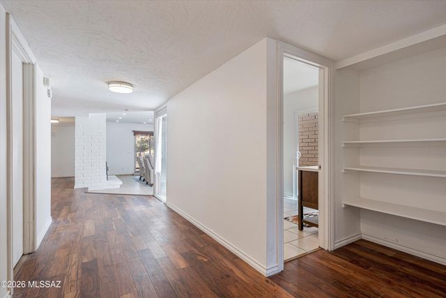 4671 E Camino De Oro, Tucson, AZ 85718