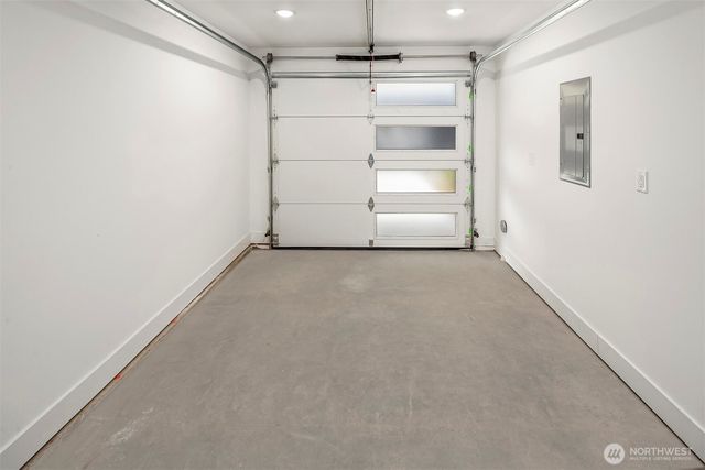 727 18th Avenue, Seattle, WA 98122