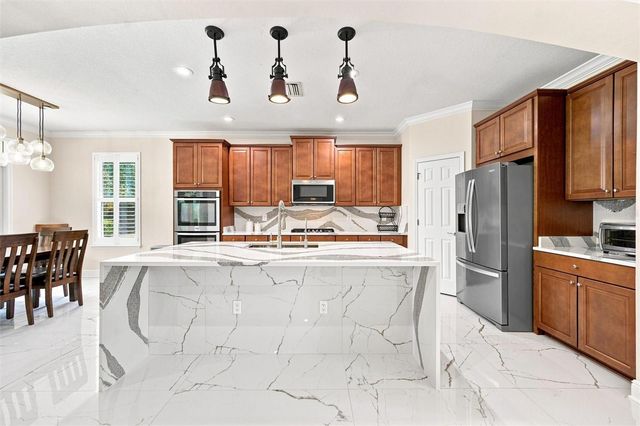 19902 WELLINGTON MANOR BOULEVARD, Lutz, FL 33549