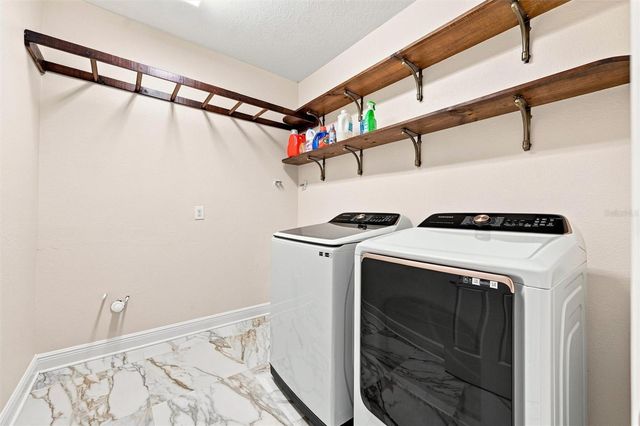 19902 WELLINGTON MANOR BOULEVARD, Lutz, FL 33549