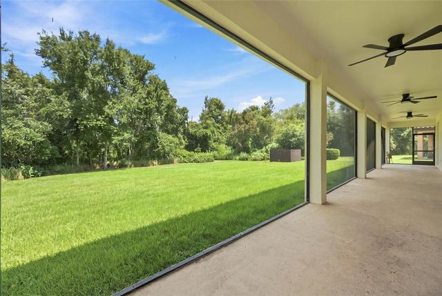 19902 WELLINGTON MANOR BOULEVARD, Lutz, FL 33549
