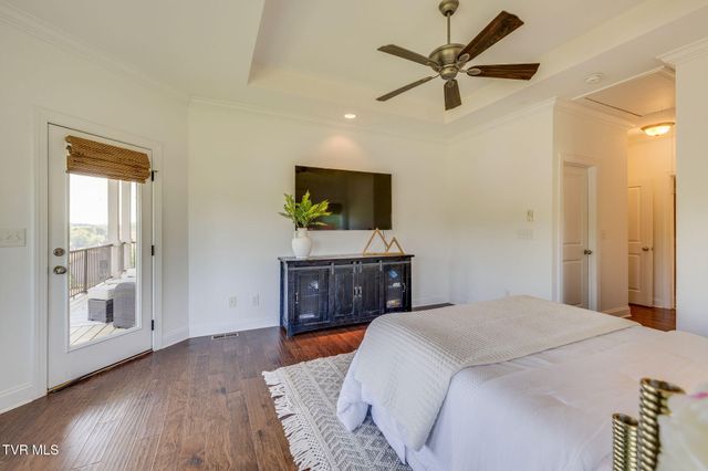 134 Mcafee Bluff, Johnson City, TN 37615