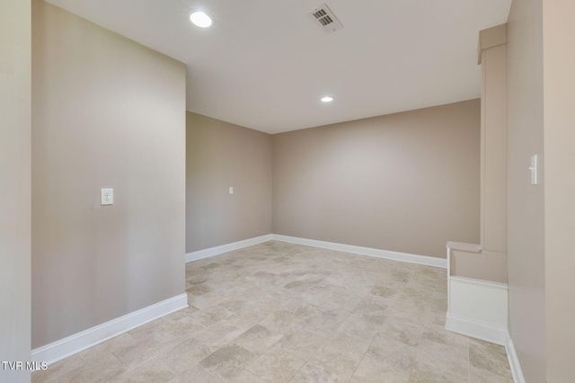 134 Mcafee Bluff, Johnson City, TN 37615