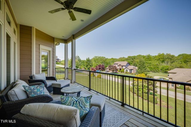 134 Mcafee Bluff, Johnson City, TN 37615