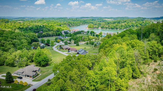 134 Mcafee Bluff, Johnson City, TN 37615
