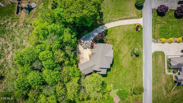 134 Mcafee Bluff, Johnson City, TN 37615