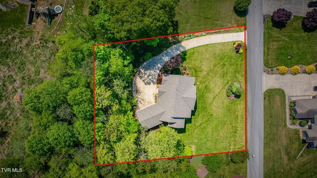 134 Mcafee Bluff, Johnson City, TN 37615