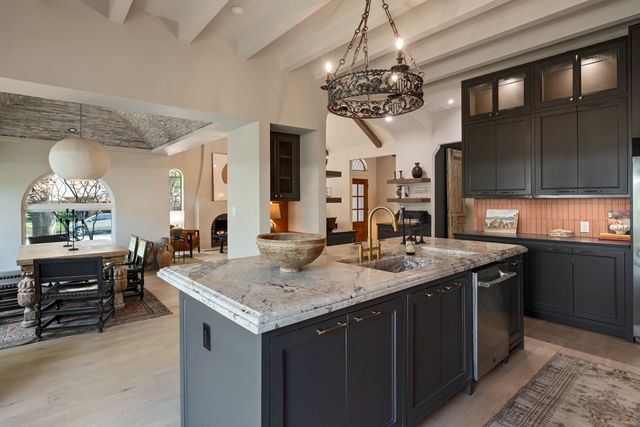 6515 Genstar Lane, Dallas, TX 75252