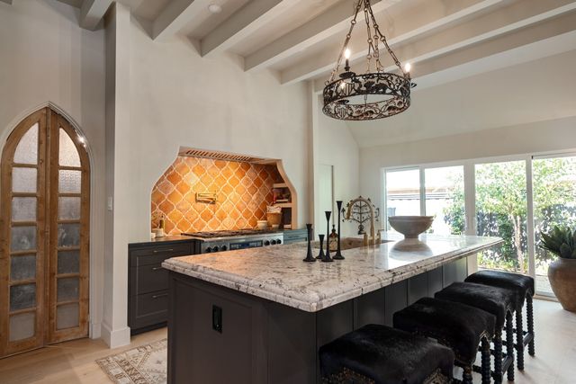 6515 Genstar Lane, Dallas, TX 75252
