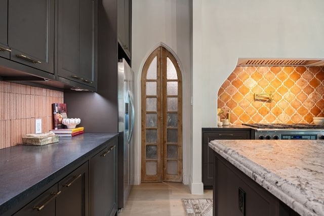 6515 Genstar Lane, Dallas, TX 75252