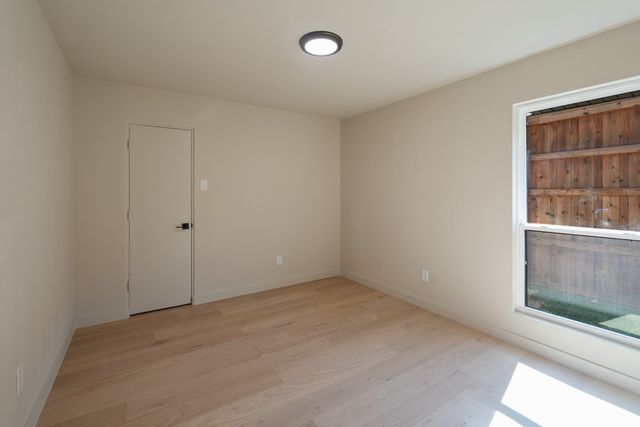 6515 Genstar Lane, Dallas, TX 75252