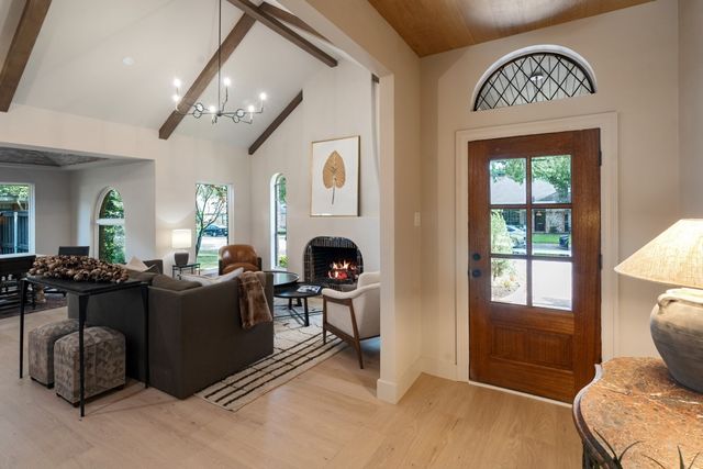 6515 Genstar Lane, Dallas, TX 75252