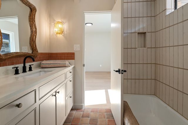 6515 Genstar Lane, Dallas, TX 75252