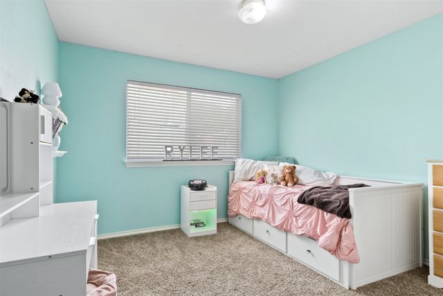 5900 Avocet Way, The Colony, TX 75056