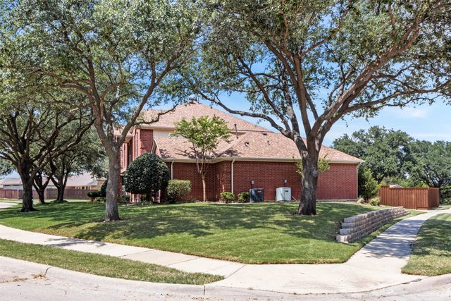 5900 Avocet Way, The Colony, TX 75056