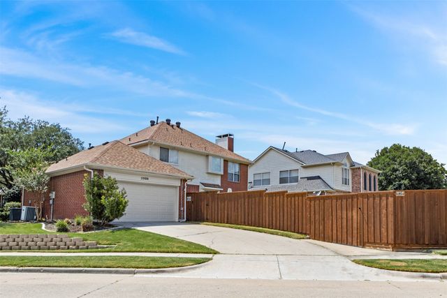 5900 Avocet Way, The Colony, TX 75056