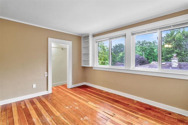 1047 Eastern Avenue, Grand Rapids, MI 49503