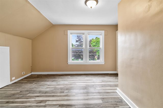 1047 Eastern Avenue, Grand Rapids, MI 49503