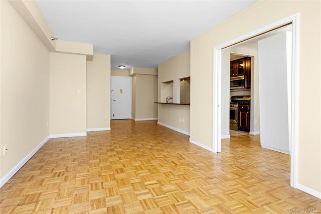 4-74 48Th Avenue 15C, Long Island City, NY 11109