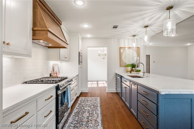 8301 McLaren Drive, Fort Smith, AR 72916