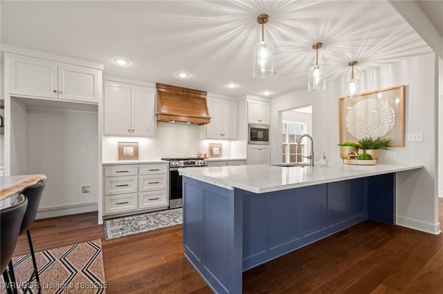 8301 McLaren Drive, Fort Smith, AR 72916