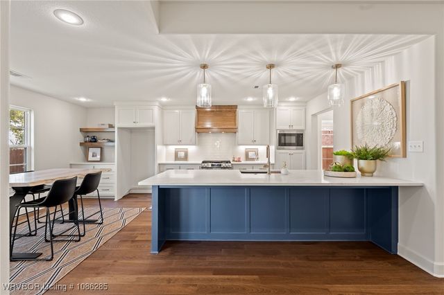 8301 McLaren Drive, Fort Smith, AR 72916