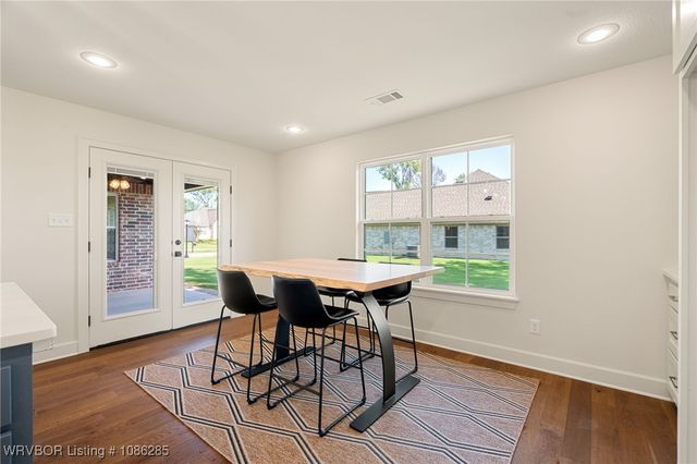 8301 McLaren Drive, Fort Smith, AR 72916