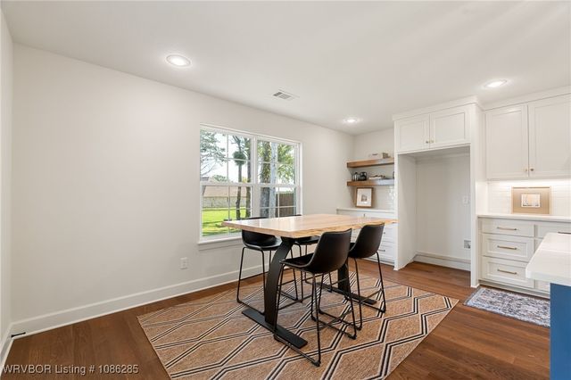 8301 McLaren Drive, Fort Smith, AR 72916