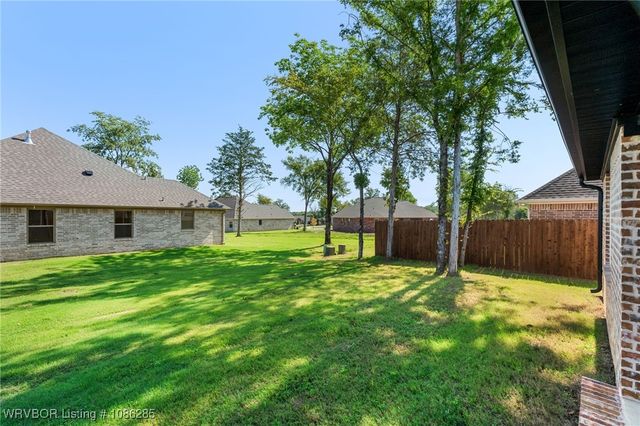 8301 McLaren Drive, Fort Smith, AR 72916