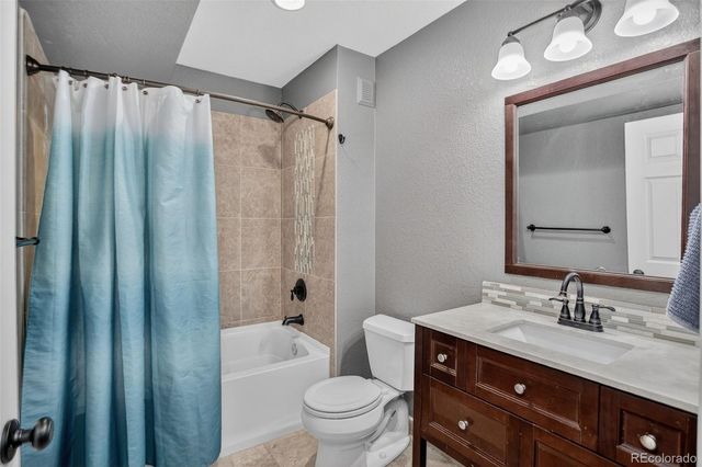 4731 Sunridge Terrace Drive, Castle Rock, CO 80109